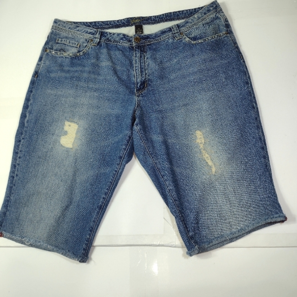 Venezia Lane Bryant Women's Knee High Shorts Size (24)